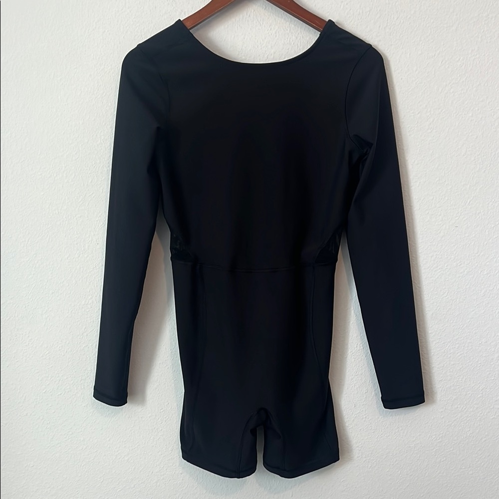 OLD NAVY ACTIVE Black Powersoft Long Sleeve Bodysuit Shorts - Picture 2 of 5
